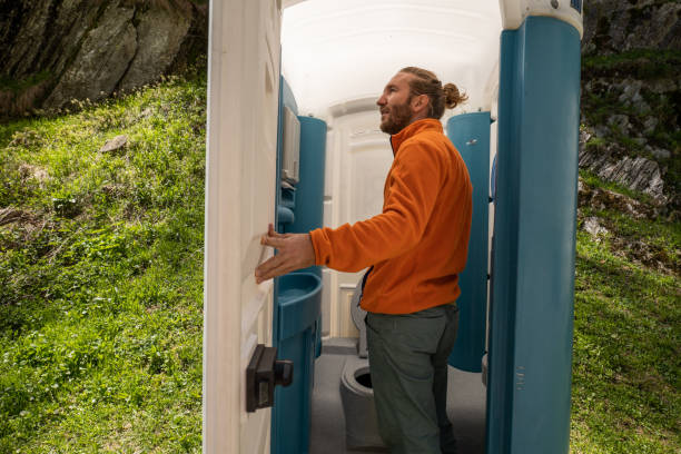 Best Portable restroom trailer rental  in Mount Vernon, TX